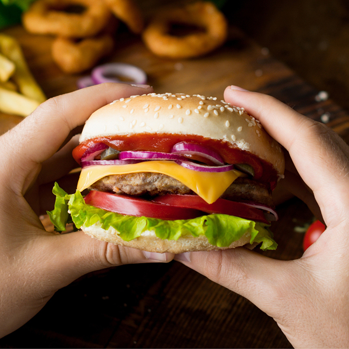 Image of a cheeseburger